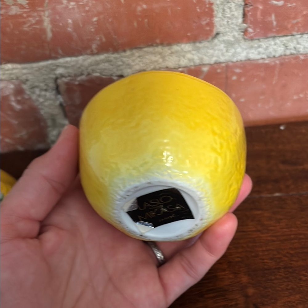 Laslo by Mikada Mini Lemon Jar - Picture 8 of 8